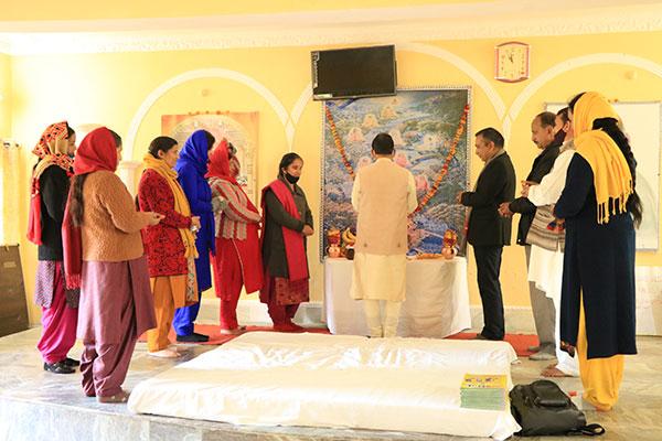 Maharishi Vidya Mandir Dharamshala , has enthusiastic Celebrated this Auspicious day as Maharishi Gyan Yug Diwas on 12th January 2022 with full Fervor and dignity.